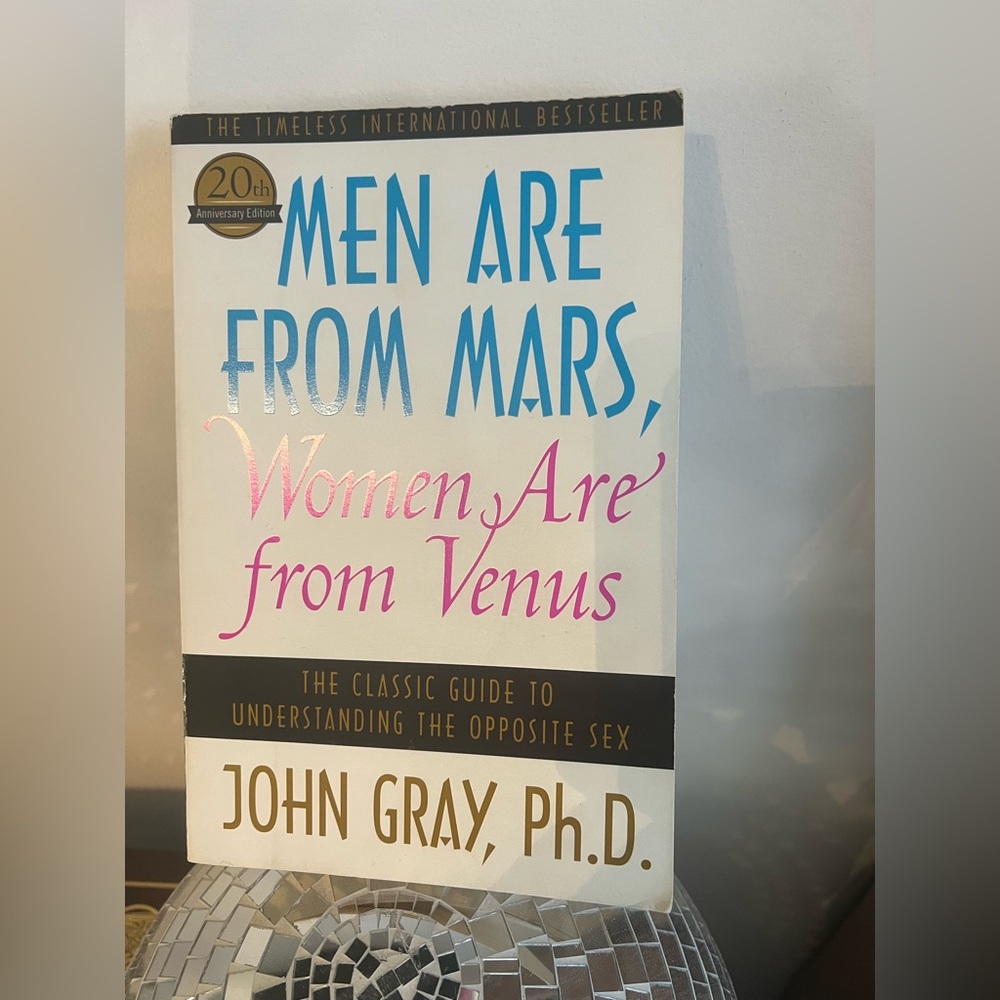 Vintage 2012 Paperback Men are From Mars Women are From Venus John Gray Novel